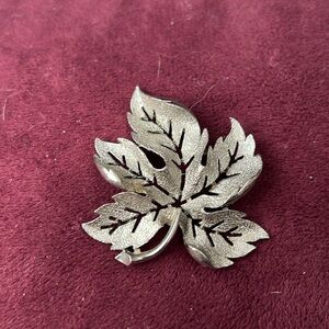 Leaf Brooch